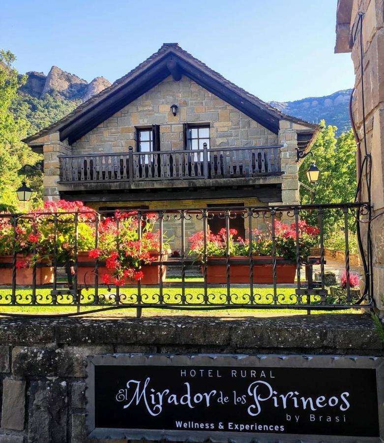 Hotel Rural El Mirador De Los Pirineos Santa Cruz de la Serós Eksteriør billede