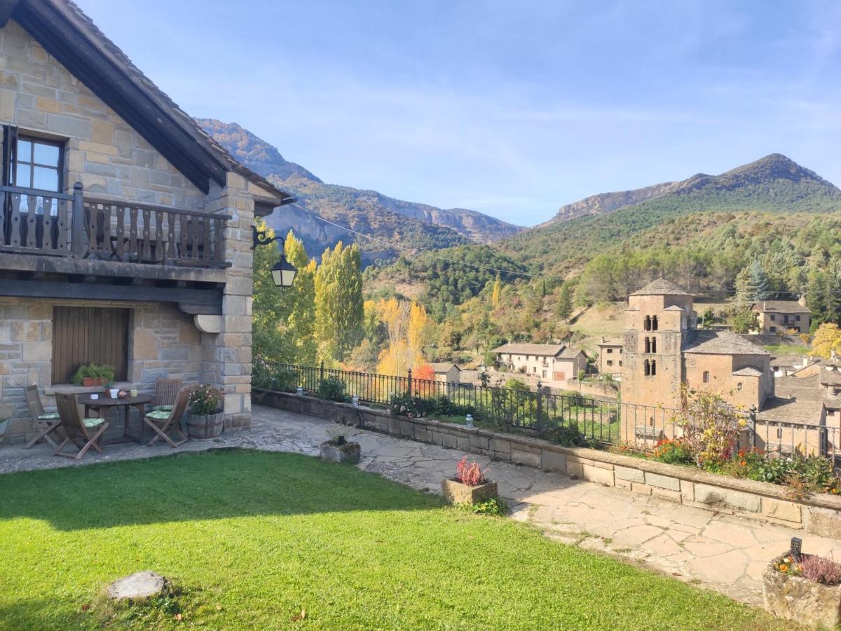 Hotel Rural El Mirador De Los Pirineos Santa Cruz de la Serós Eksteriør billede