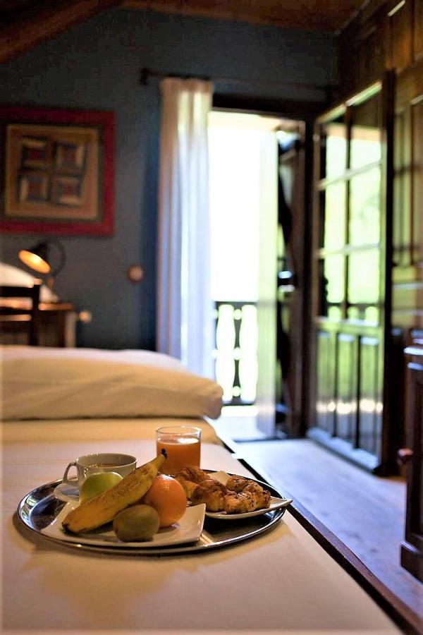 Hotel Rural El Mirador De Los Pirineos Santa Cruz de la Serós Eksteriør billede