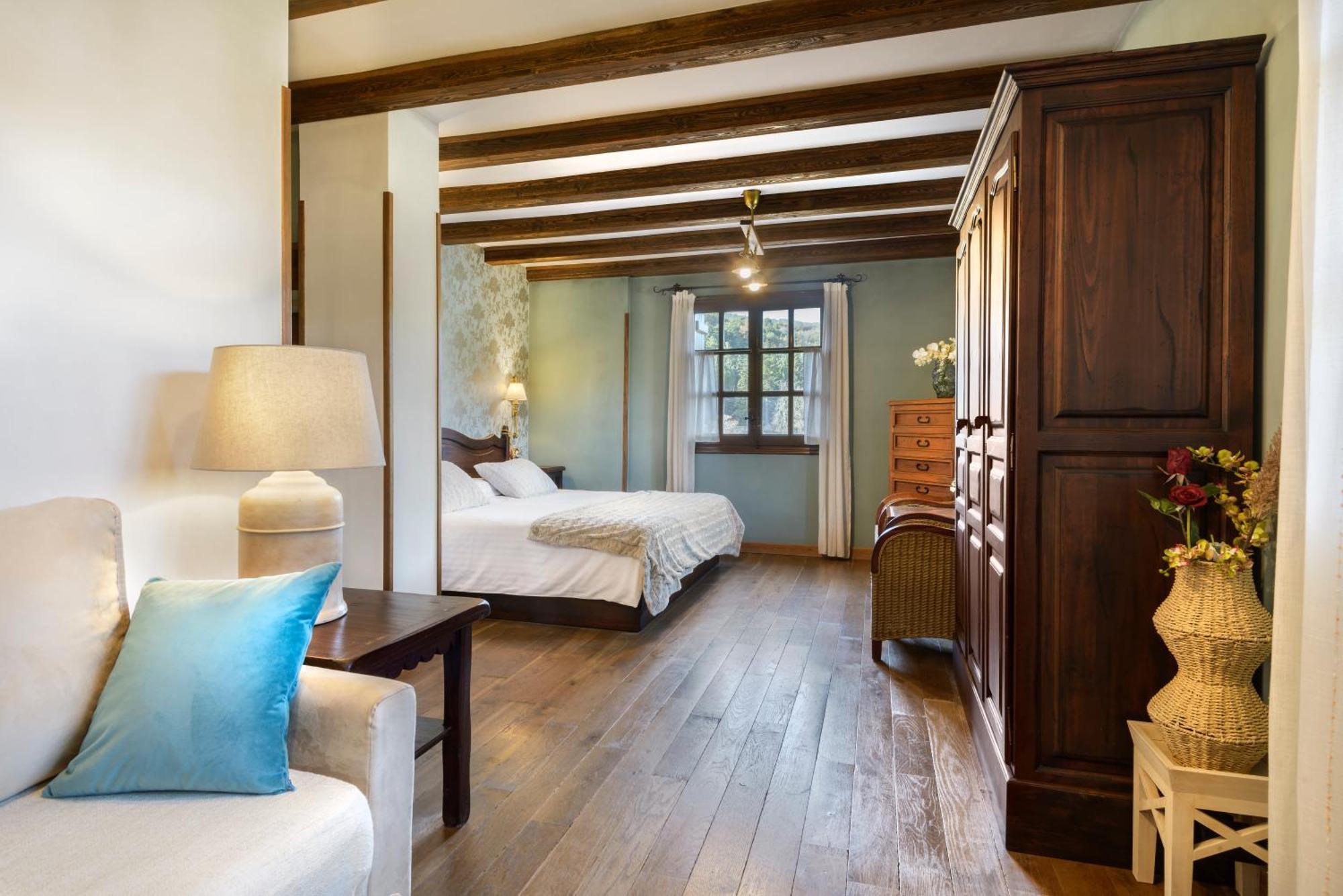 Hotel Rural El Mirador De Los Pirineos Santa Cruz de la Serós Eksteriør billede